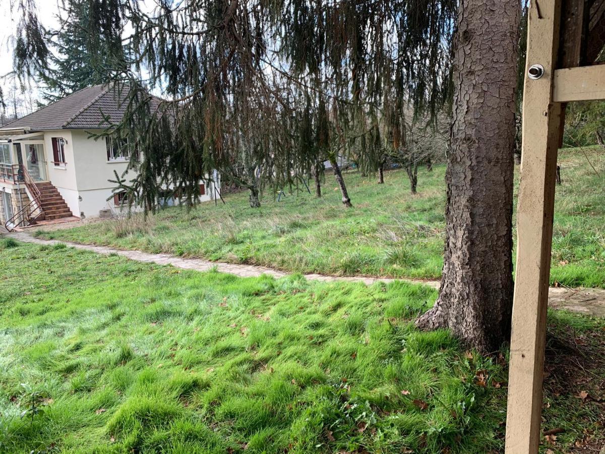 Charme A Saint-Fargeau Villa Exteriör bild